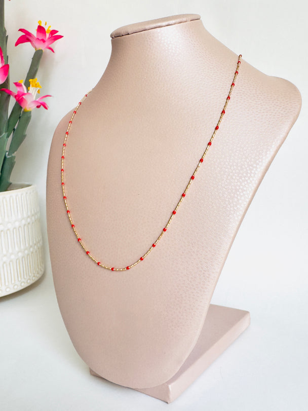 Gargantilla fina granate