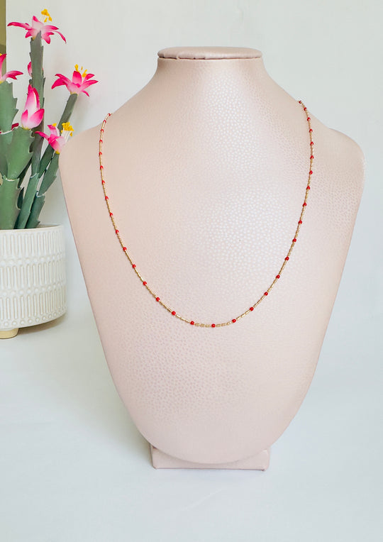 Gargantilla fina granate